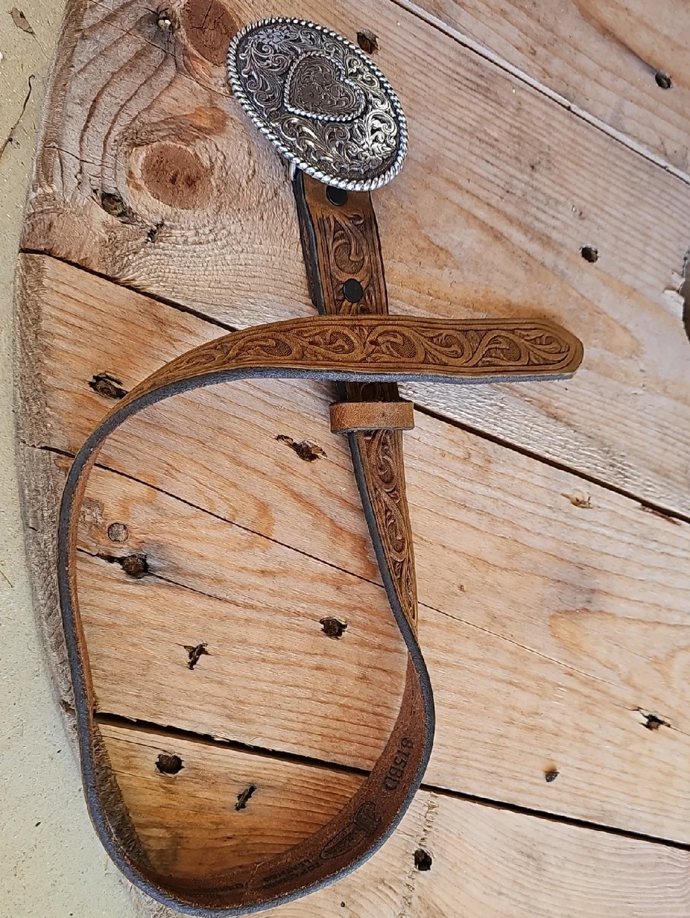 Justin Trophy Heart Scrolled Leather Belt